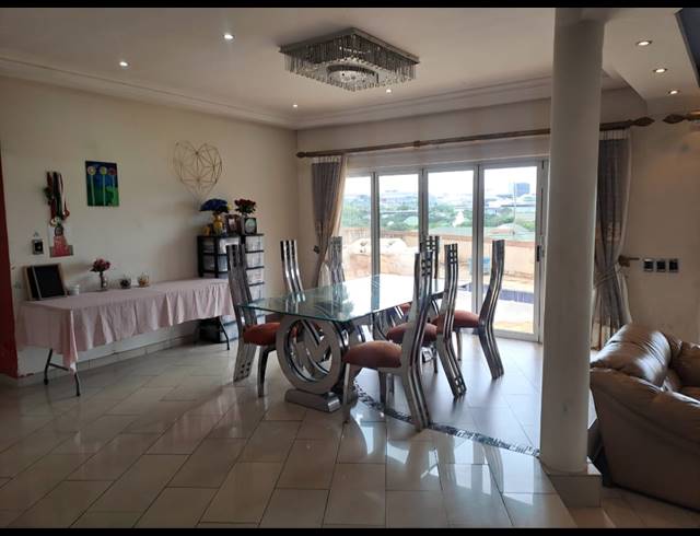 3 BEDROOM HOUSE FOR SALE IN SOMERSET PARK